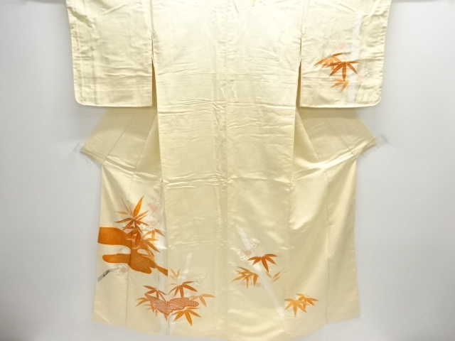 未使用品　ヱ霞に梅笹模様刺繍訪問着